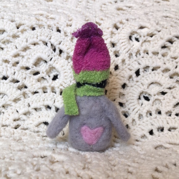 Handmade Needle Felted Penguin - Picture 9 of 16